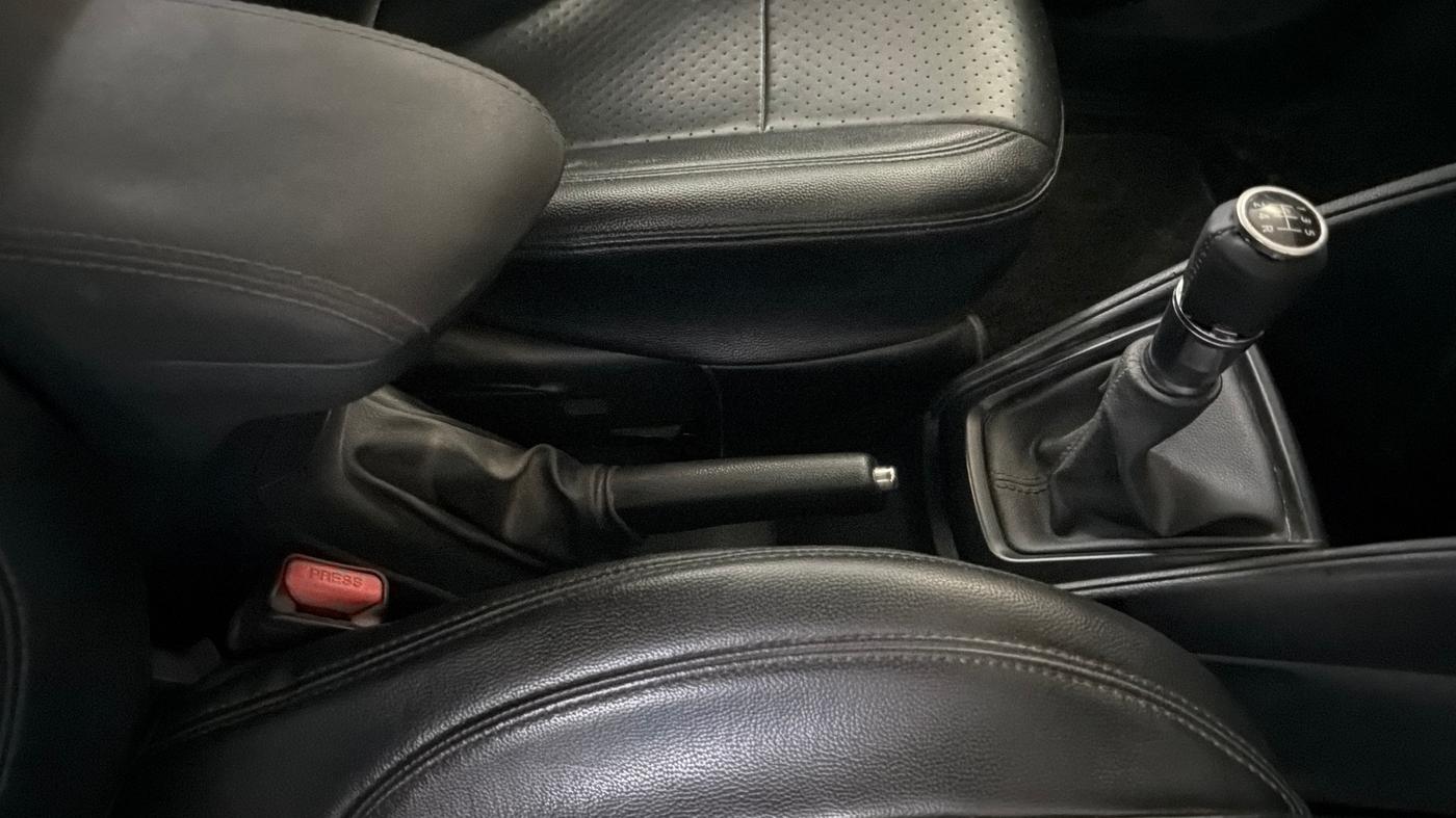 2019 Nissan Kicks XL 1.5, Petrol, Manual, 89,093 km, Gear Lever