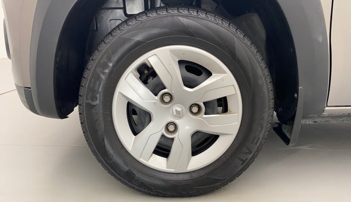 2017 Renault Kwid RXL, Petrol, Manual, 9,840 km, Left Front Wheel