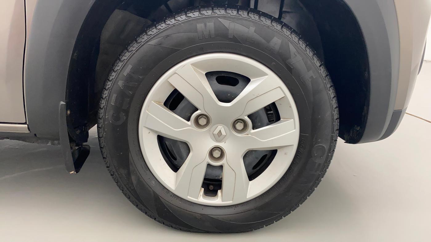 2017 Renault Kwid RXL, Petrol, Manual, 9,840 km, Right Front Wheel