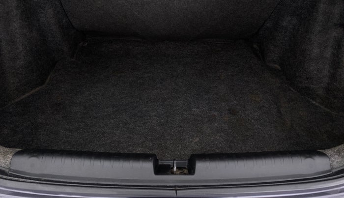 2017 Honda Amaze 1.2 SMT I VTEC, Petrol, Manual, 44,987 km, Boot Inside