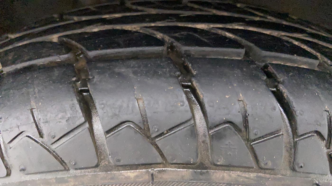 2018 Maruti Wagon R 1.0 LXI CNG, CNG, Manual, 6,251 km, Right Front Tyre Tread