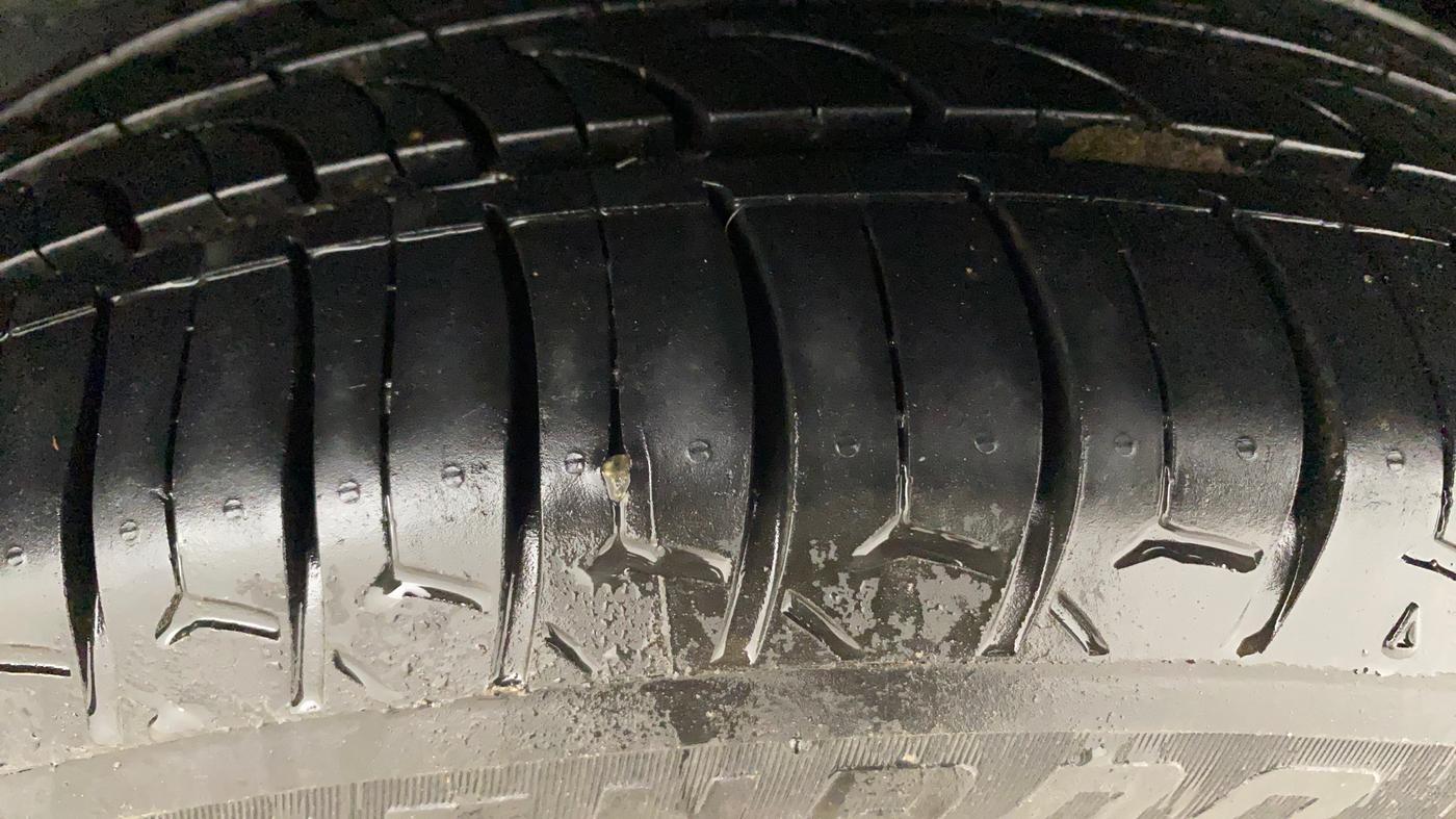2018 Toyota YARIS VX CVT, Petrol, Automatic, 77,980 km, Left Rear Tyre Tread