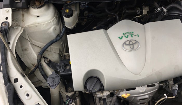 2018 Toyota YARIS VX CVT, Petrol, Automatic, 77,980 km, Engine View - Right