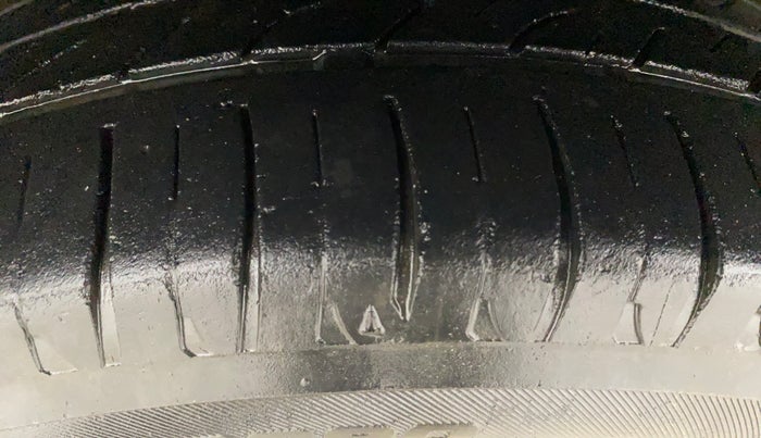 2018 Toyota YARIS VX CVT, Petrol, Automatic, 77,980 km, Left Front Tyre Tread