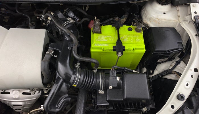 2018 Toyota YARIS VX CVT, Petrol, Automatic, 77,980 km, Engine View - Left