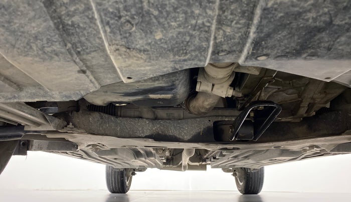 2018 Maruti Vitara Brezza ZDI+ DUAL TONE AMT, Diesel, Automatic, 56,825 km, Front Underbody