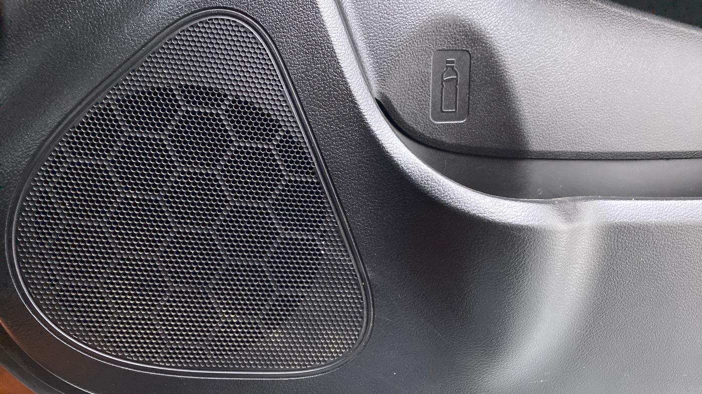 2018 Maruti Vitara Brezza ZDI+ DUAL TONE AMT, Diesel, Automatic, 56,825 km, Speaker
