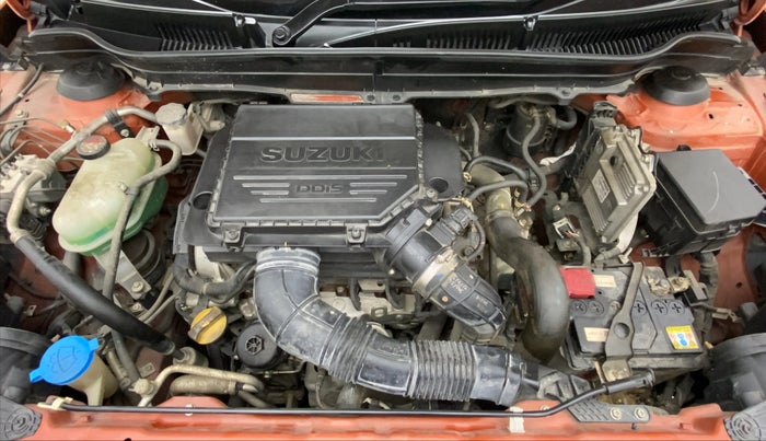 2018 Maruti Vitara Brezza ZDI+ DUAL TONE AMT, Diesel, Automatic, 56,825 km, Open Bonet