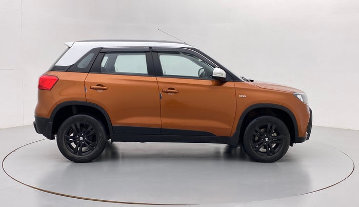 2018 Maruti Vitara Brezza ZDI+ DUAL TONE AMT, Diesel, Automatic, 56,825 km, Right Side View