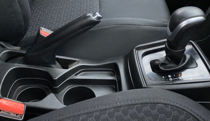 2018 Maruti Vitara Brezza ZDI+ DUAL TONE AMT, Diesel, Automatic, 56,825 km, Gear Lever