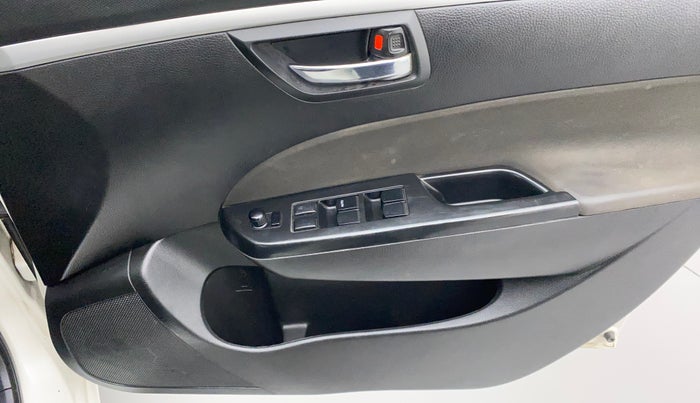 2015 Maruti Swift VXI, Petrol, Manual, 65,291 km, Driver Side Door Panels Control