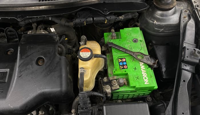 2014 Maruti Swift Dzire VDI, Diesel, Manual, 1,22,042 km, Engine View - Left