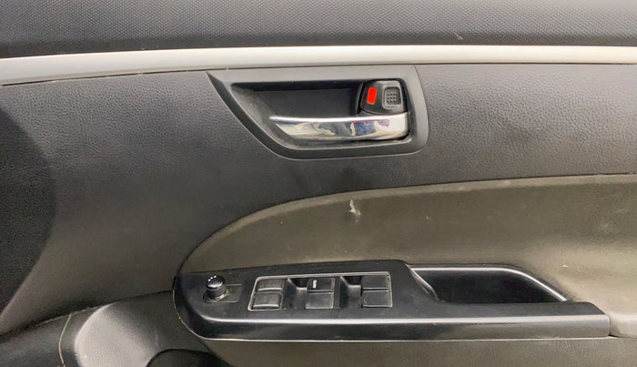 2014 Maruti Swift VXI, Petrol, Manual, 71,357 km, Driver Side Door Panels Control