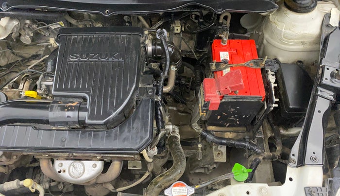 2014 Maruti Swift VXI, Petrol, Manual, 71,357 km, Engine View - Left