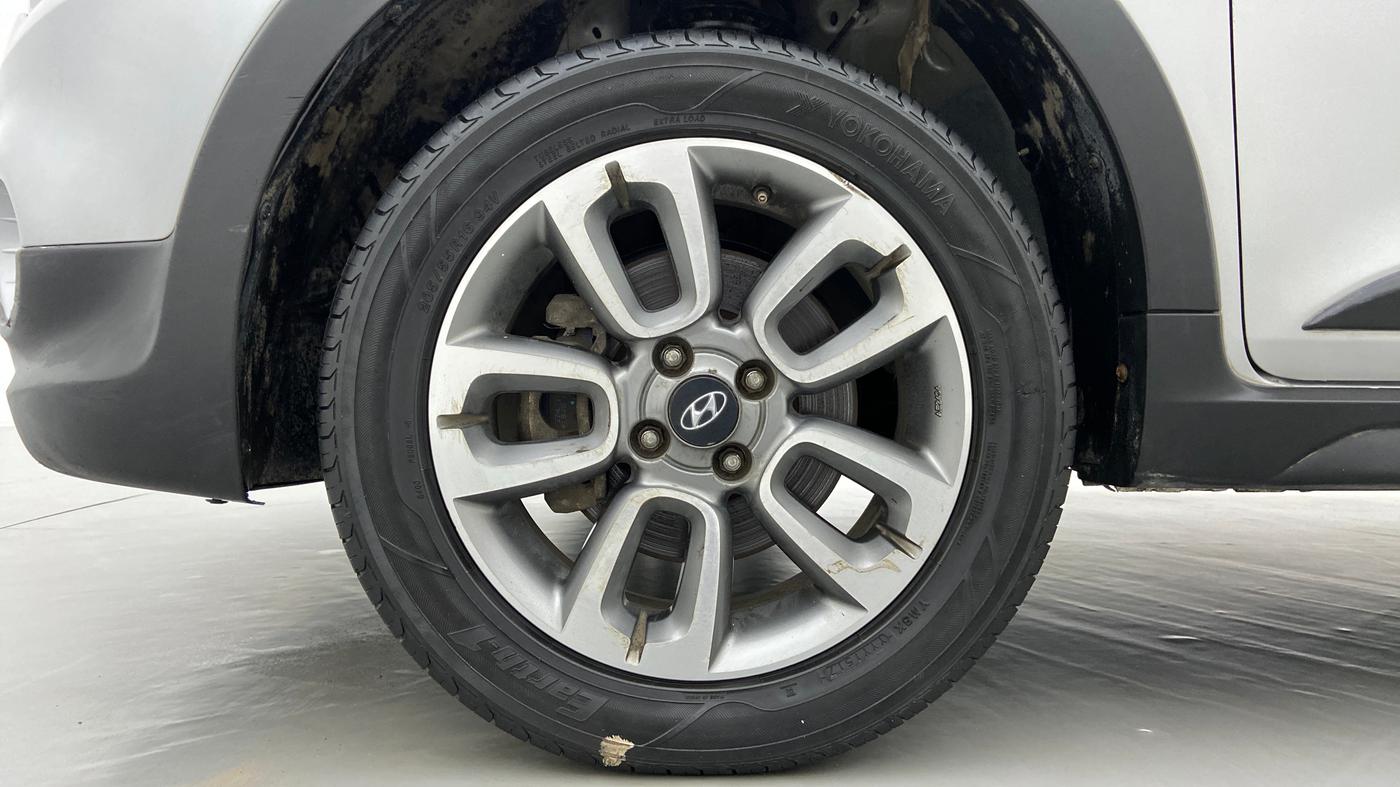 2015 Hyundai i20 Active 1.4 S, Diesel, Manual, 71,644 km, Left Front Wheel