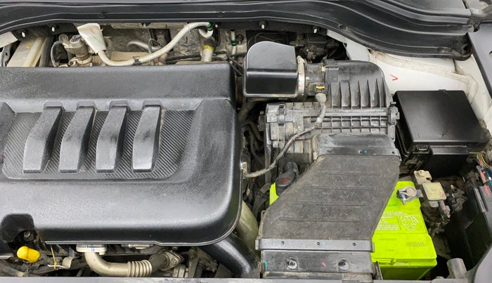 2022 Mahindra XUV700 AX 7 LUXURY D AT 7 STR, Diesel, Automatic, 43,313 km, Engine View - Left