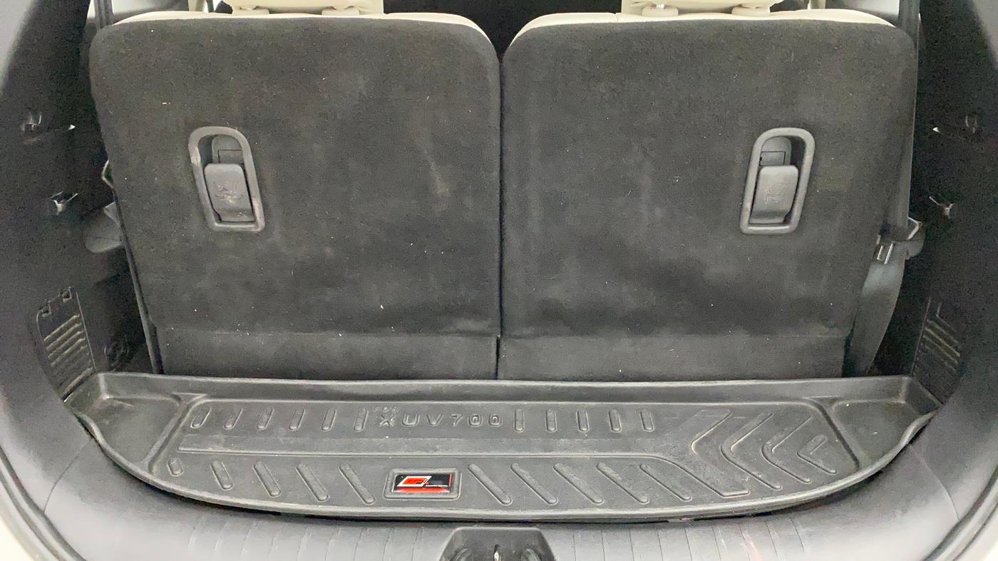 2022 Mahindra XUV700 AX 7 LUXURY D AT 7 STR, Diesel, Automatic, 43,313 km, Boot Inside