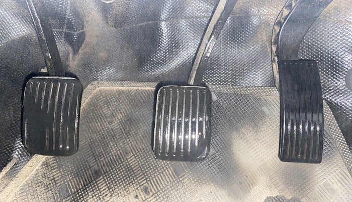 2021 Hyundai GRAND I10 NIOS SPORTZ 1.2 KAPPA VTVT CNG, CNG, Manual, 1,22,596 km, Pedals