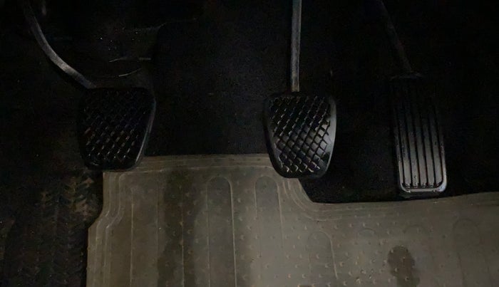 2018 Honda BR-V 1.5L I-VTEC S, Petrol, Manual, 62,149 km, Pedals