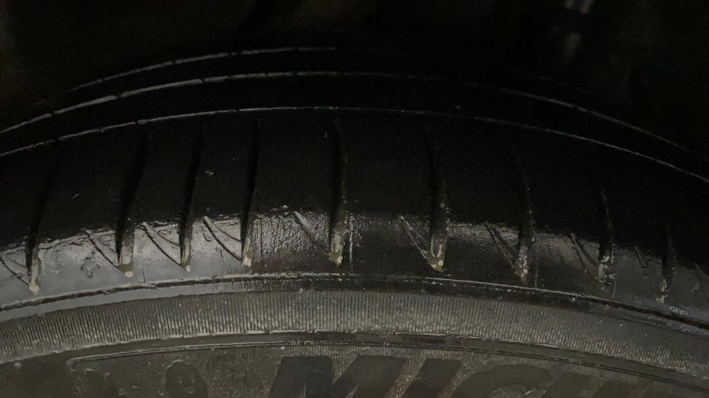 2018 Honda BR-V 1.5L I-VTEC S, Petrol, Manual, 62,202 km, Left Rear Tyre Tread
