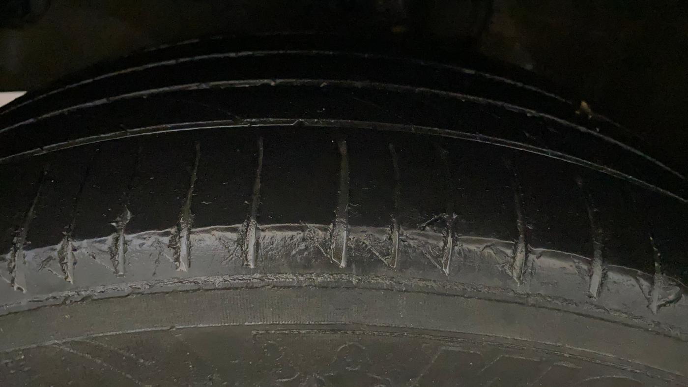 2018 Honda BR-V 1.5L I-VTEC S, Petrol, Manual, 62,202 km, Left Front Tyre Tread