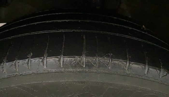 2018 Honda BR-V 1.5L I-VTEC S, Petrol, Manual, 62,149 km, Left Front Tyre Tread