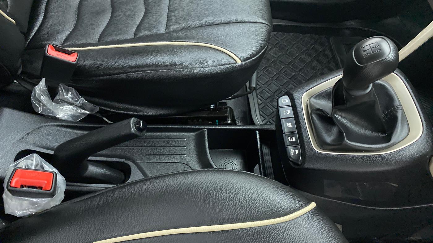 2020 Hyundai NEW SANTRO SPORTZ 1.1, Petrol, Manual, 5,263 km, Gear Lever