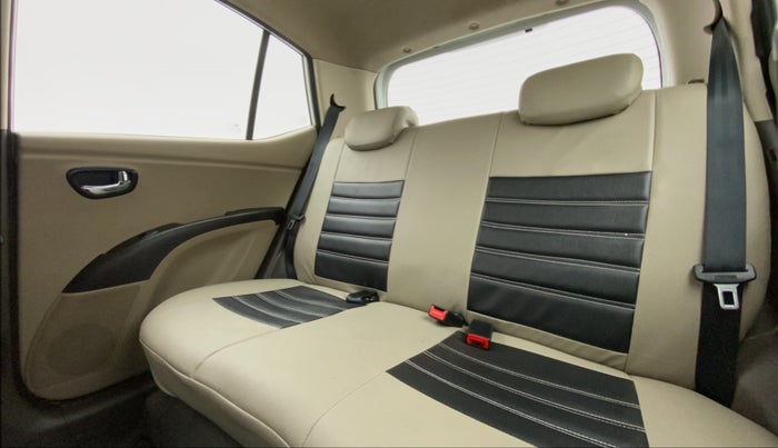 2013 Hyundai i10 SPORTZ 1.2, Petrol, Manual, 54,806 km, Right Side Rear Door Cabin