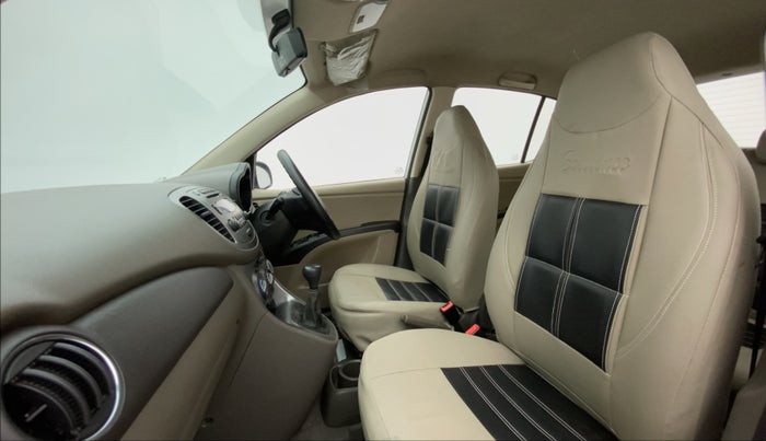 2013 Hyundai i10 SPORTZ 1.2, Petrol, Manual, 54,806 km, Right Side Front Door Cabin