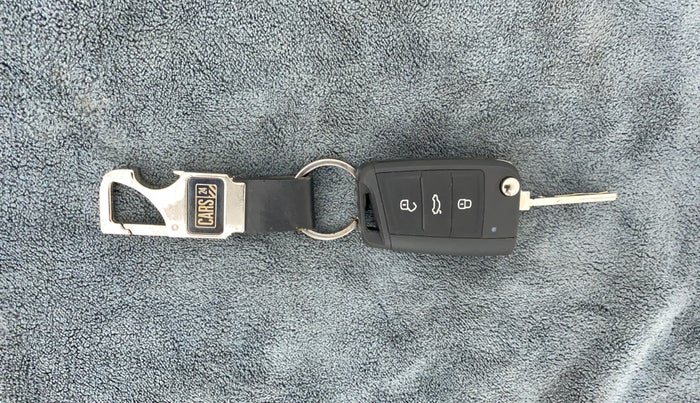 2021 Volkswagen TAIGUN GT PLUS 1.5 TSI DSG, Petrol, Automatic, 19,283 km, Key Close Up