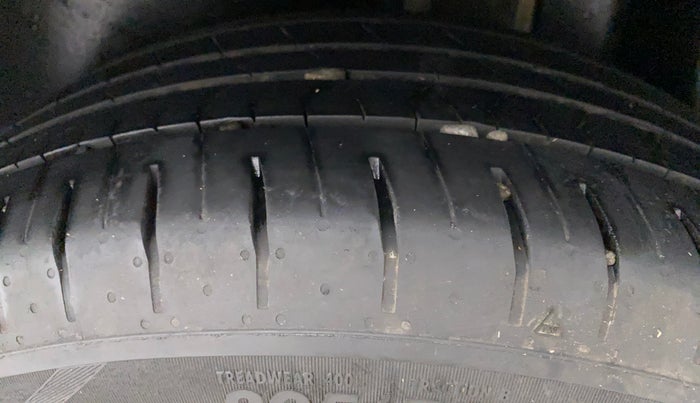 2021 Volkswagen TAIGUN GT PLUS 1.5 TSI DSG, Petrol, Automatic, 19,283 km, Left Rear Tyre Tread