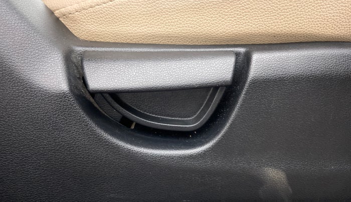 2019 Hyundai NEW SANTRO SPORTZ MT, Petrol, Manual, 90,480 km, Driver Side Adjustment Panel