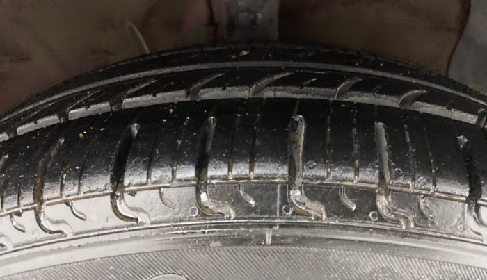 2019 Hyundai NEW SANTRO SPORTZ MT, Petrol, Manual, 90,480 km, Right Front Tyre Tread