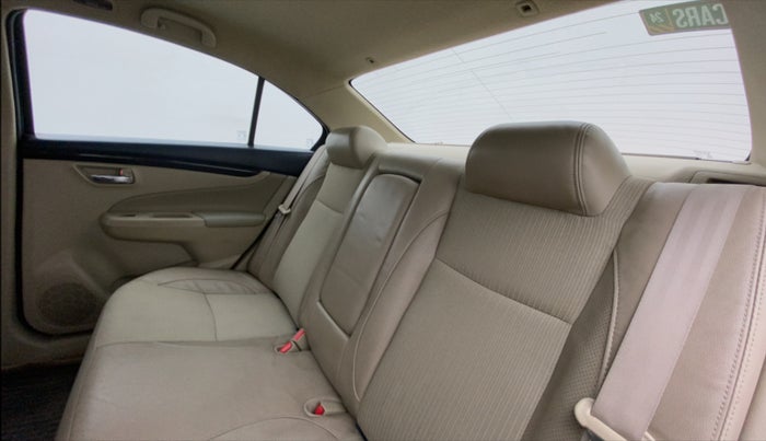 2018 Maruti Ciaz ZETA 1.4  AT PETROL, Petrol, Automatic, 84,490 km, Right Side Rear Door Cabin