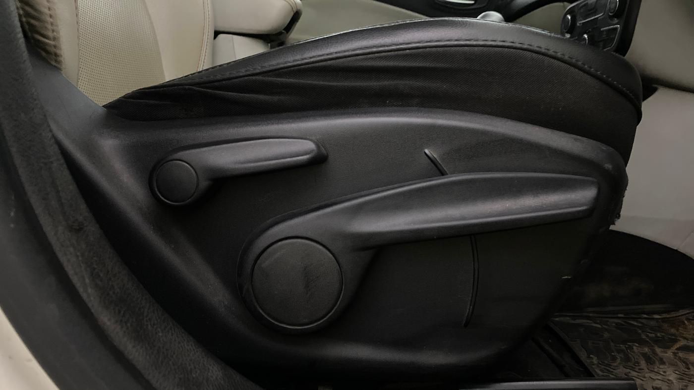 2018 Jeep Compass LIMITED (O) 2.0 DIESEL, Diesel, Manual, 52,408 km, Driver Side Adjustment Panel