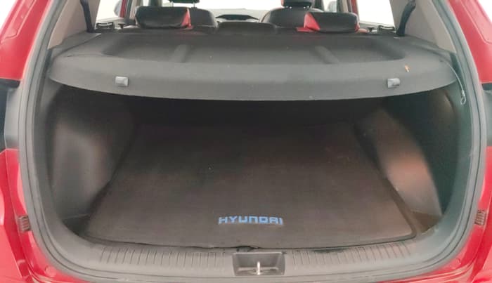 2015 Hyundai Creta SX PLUS 1.6 PETROL, Petrol, Manual, 43,385 km, Boot Inside