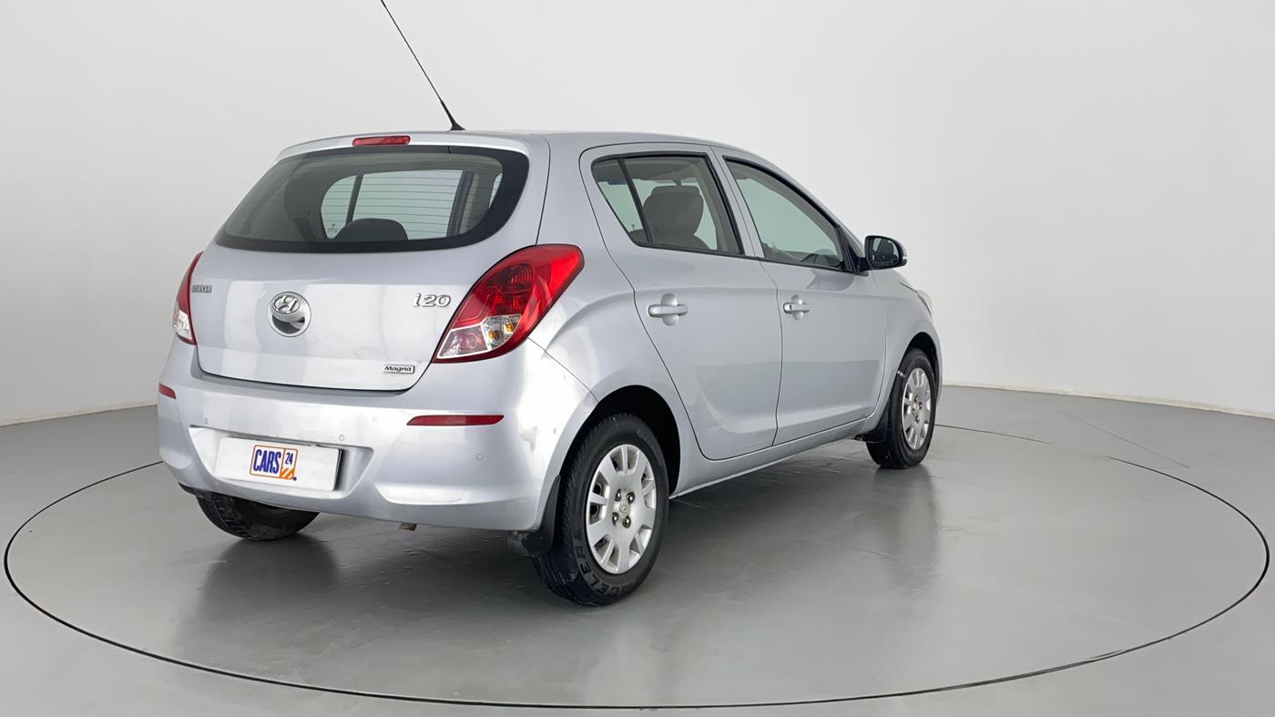 2013 Hyundai i20 MAGNA O 1.2, Petrol, Manual, 31,336 km, Right Back Diagonal