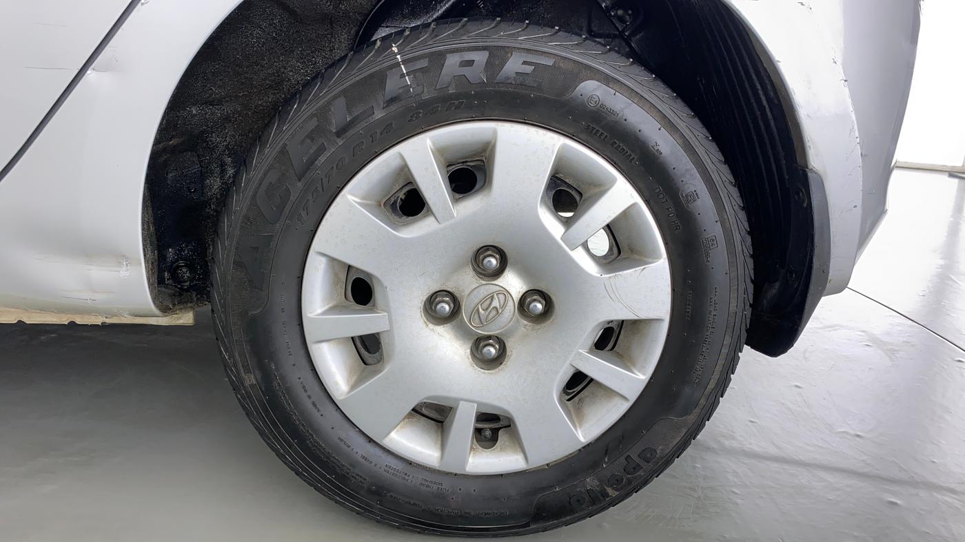 2013 Hyundai i20 MAGNA O 1.2, Petrol, Manual, 31,336 km, Left Rear Wheel