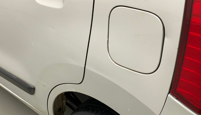 2010 Maruti Wagon R 1.0 VXI, Petrol, Manual, 59,180 km, Left quarter panel - Minor scratches