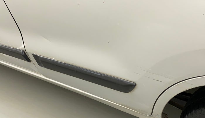 2010 Maruti Wagon R 1.0 VXI, Petrol, Manual, 59,180 km, Rear left door - Minor scratches