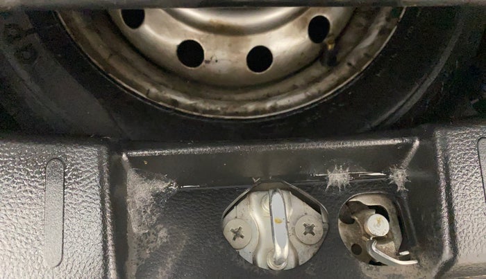 2017 Maruti Wagon R 1.0 LXI CNG, CNG, Manual, 95,496 km, Spare Tyre