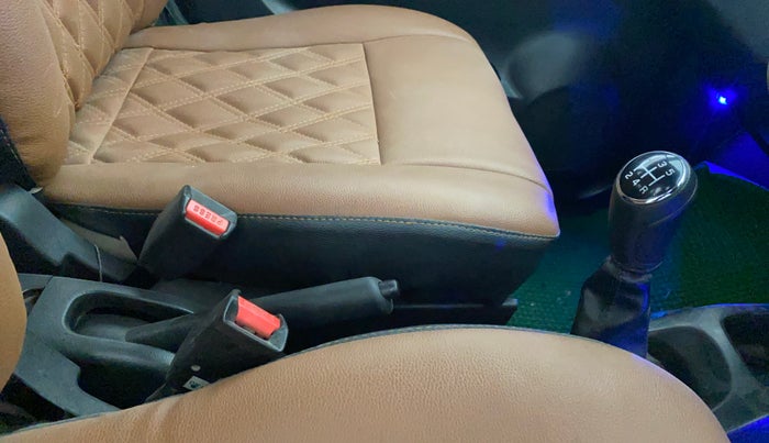 2017 Maruti Wagon R 1.0 LXI CNG, CNG, Manual, 95,496 km, Gear Lever