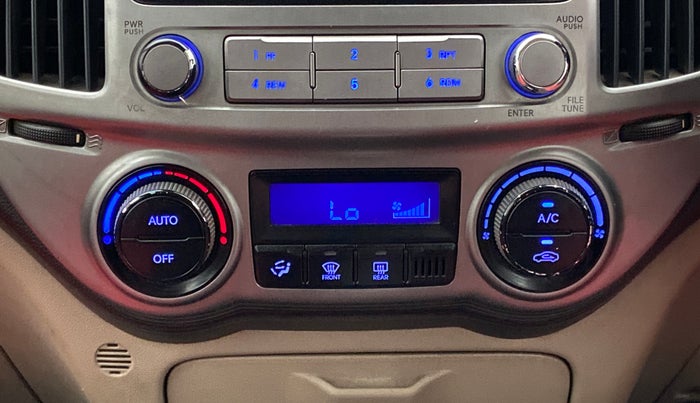 2013 Hyundai i20 SPORTZ 1.4 CRDI, Diesel, Manual, 1,22,625 km, Automatic Climate Control