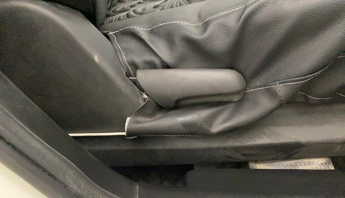 2015 Maruti Swift VXI, Petrol, Manual, 1,48,537 km, Driver Side Adjustment Panel