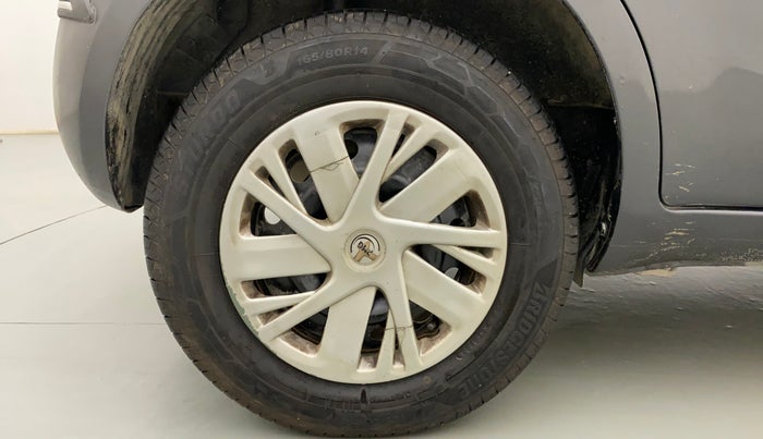 2014 Maruti Ritz VXI, CNG, Manual, 54,463 km, Right Rear Wheel