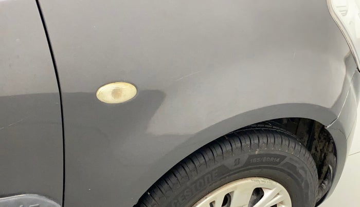 2014 Maruti Ritz VXI, CNG, Manual, 54,463 km, Right fender - Minor scratches