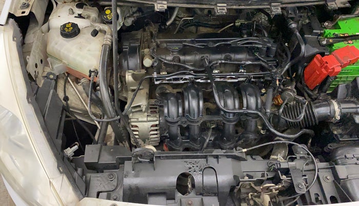 2016 Ford New Figo TITANIUM 1.2 PETROL MT, Petrol, Manual, 56,758 km, Engine View - Right