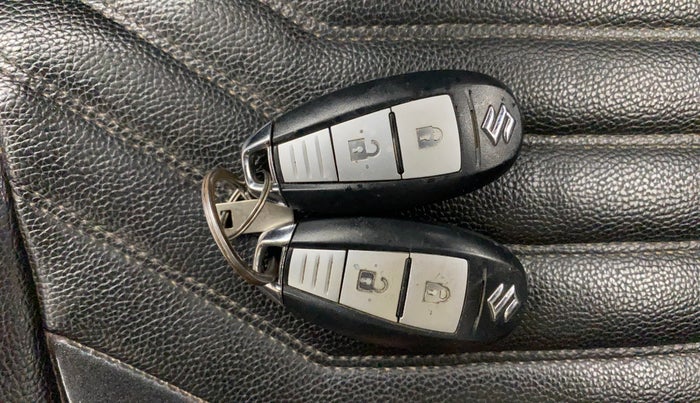 2017 Maruti Vitara Brezza ZDI PLUS, Diesel, Manual, 82,816 km, Key Close Up