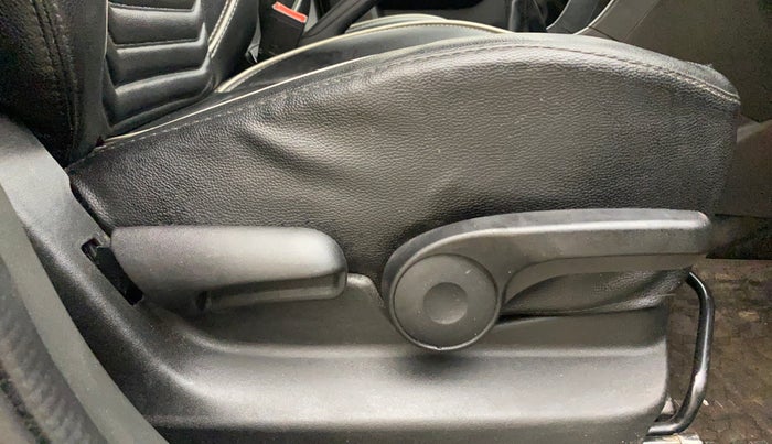 2017 Maruti Vitara Brezza ZDI PLUS, Diesel, Manual, 82,816 km, Driver Side Adjustment Panel