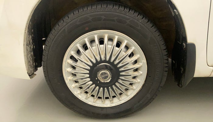 2015 Maruti Wagon R 1.0 LXI CNG, CNG, Manual, 30,014 km, Left Front Wheel